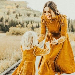 Autumn Long Sleeve Velvety Dress